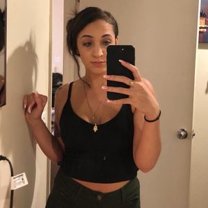 Meet your Posher, Vanessa